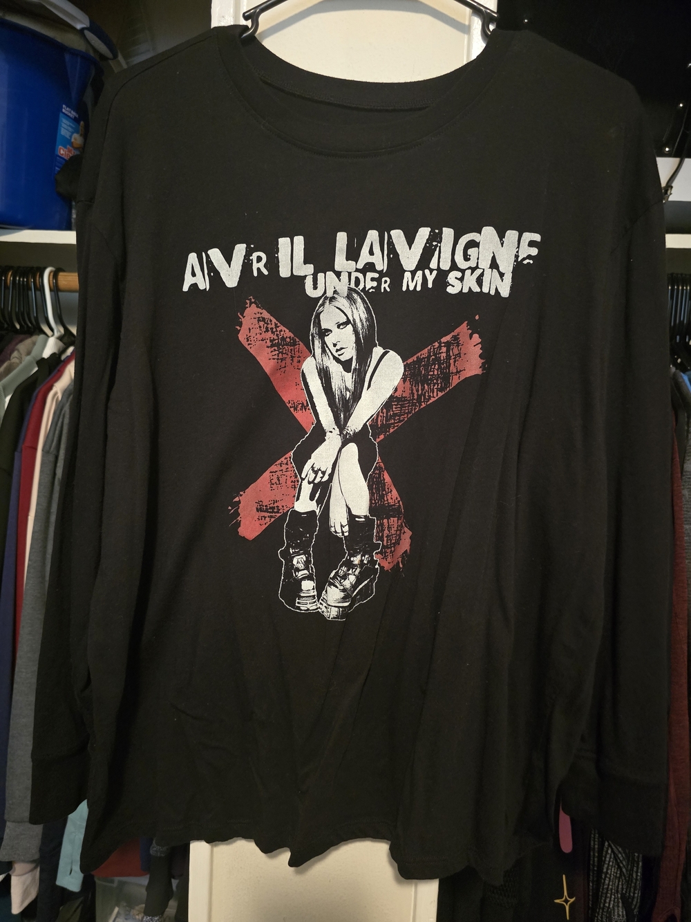 Torrid Avril Lavigne 'Under My Skin' Graphic Long-Sleeve Shirt